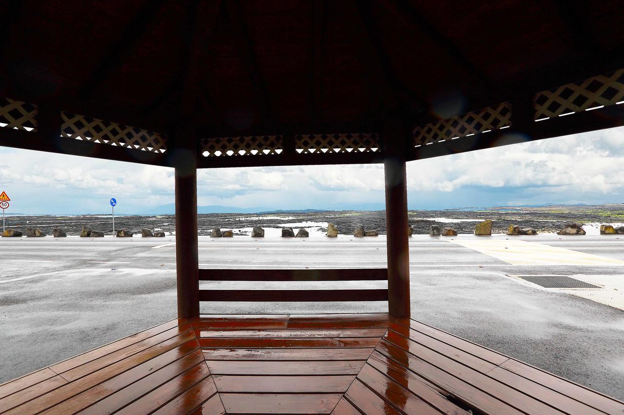Gyeryonggil Pension Jeju Eksteriør bilde