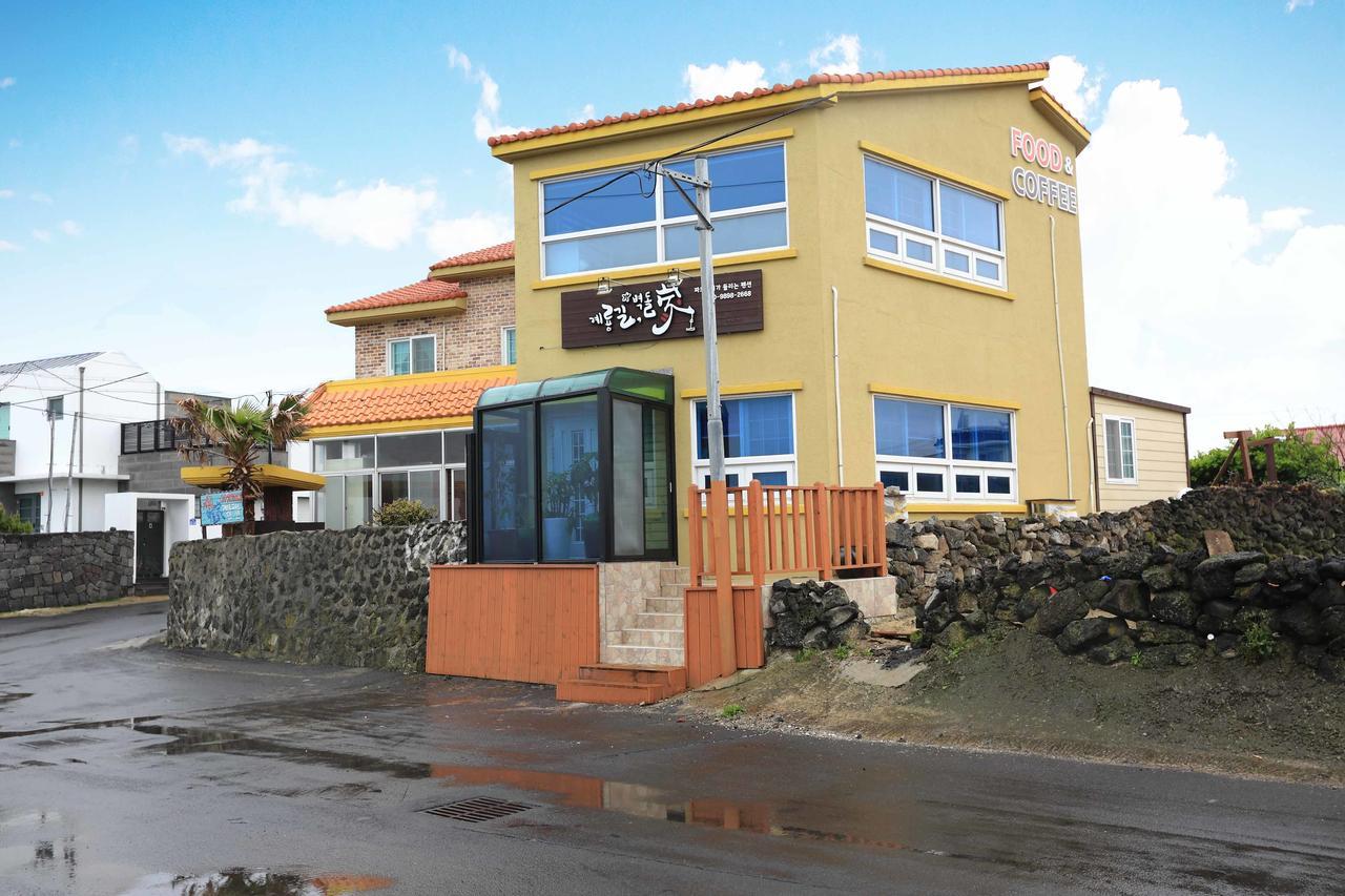 Gyeryonggil Pension Jeju Eksteriør bilde